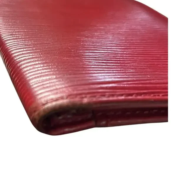 Louis Vuitton Epi Card Case Red Holder - Picture 10 of 16